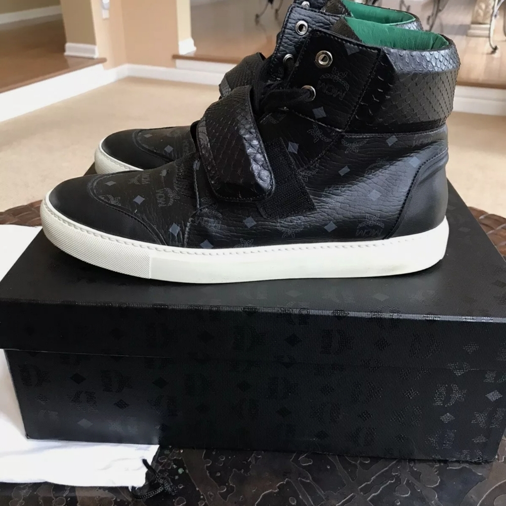 MCM Sneakers